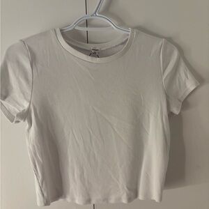 White Ribbed Crop Top
3/20$ BUNDLE DEAL!